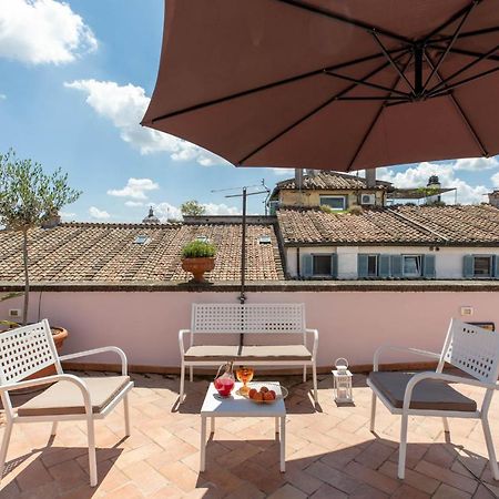 شقة Iflat Penthouse In Campo De' Fiori روما المظهر الخارجي الصورة